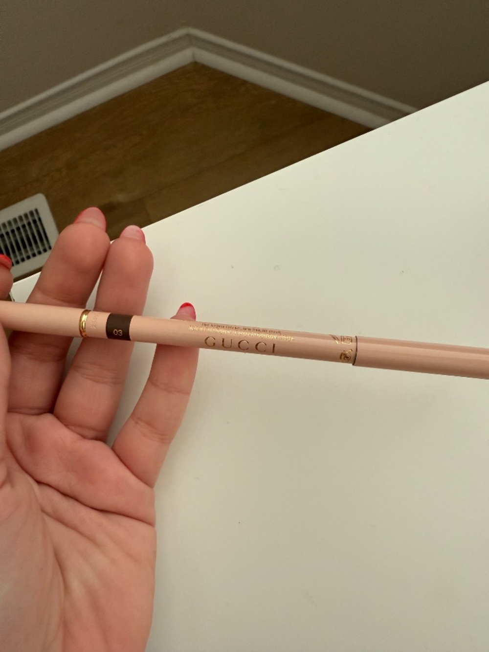 Gucci Eyebrow Pencil - Picture 3 of 3